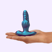 BEISAR Prowler anal plug horizontal handheld display